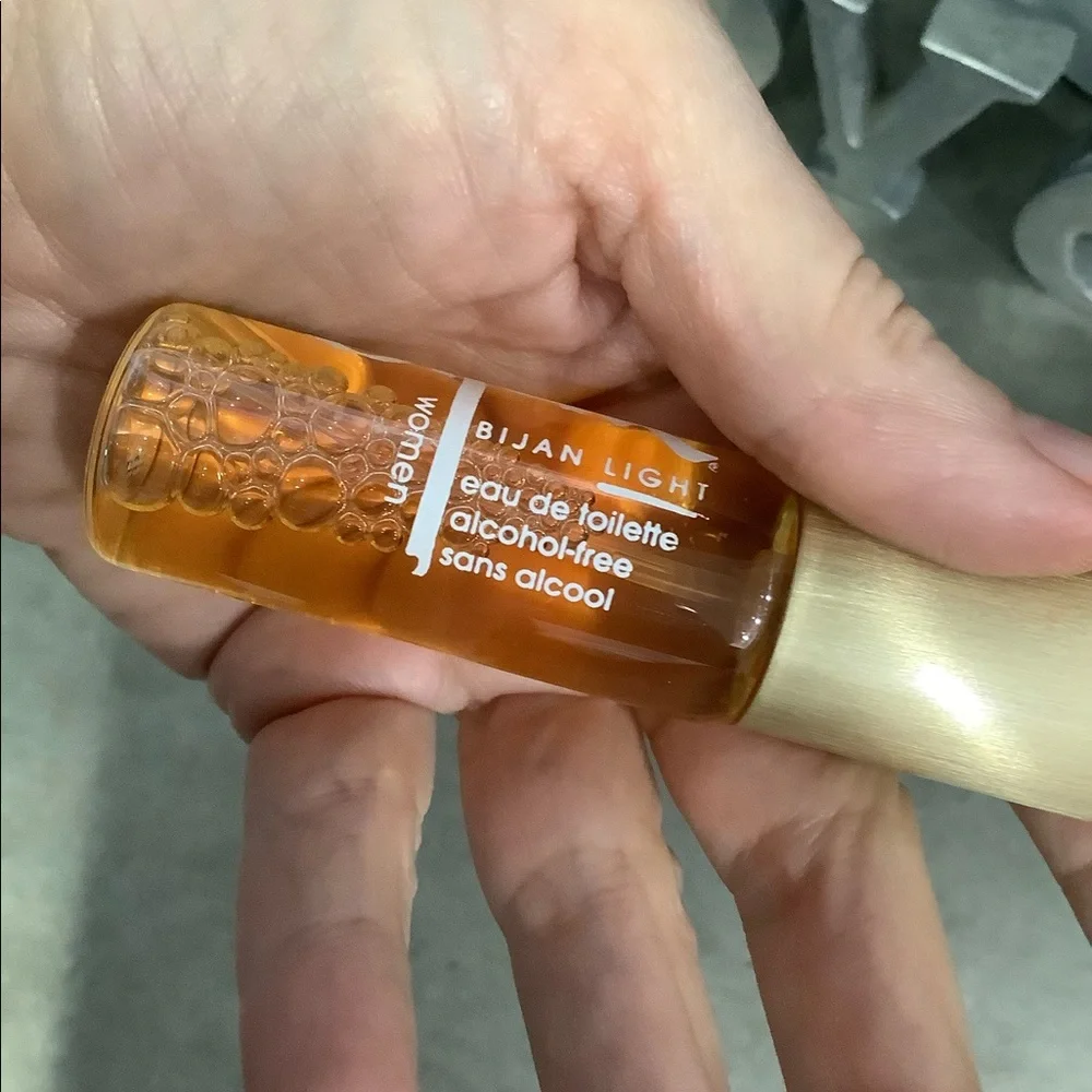 NEW BIJAN LIGHT‎ SPRAY